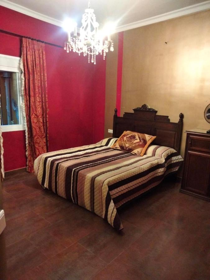 Apartamento En Pleno Centro De Marchena 3 Dormitorios 3 Banos Privados Exterior foto