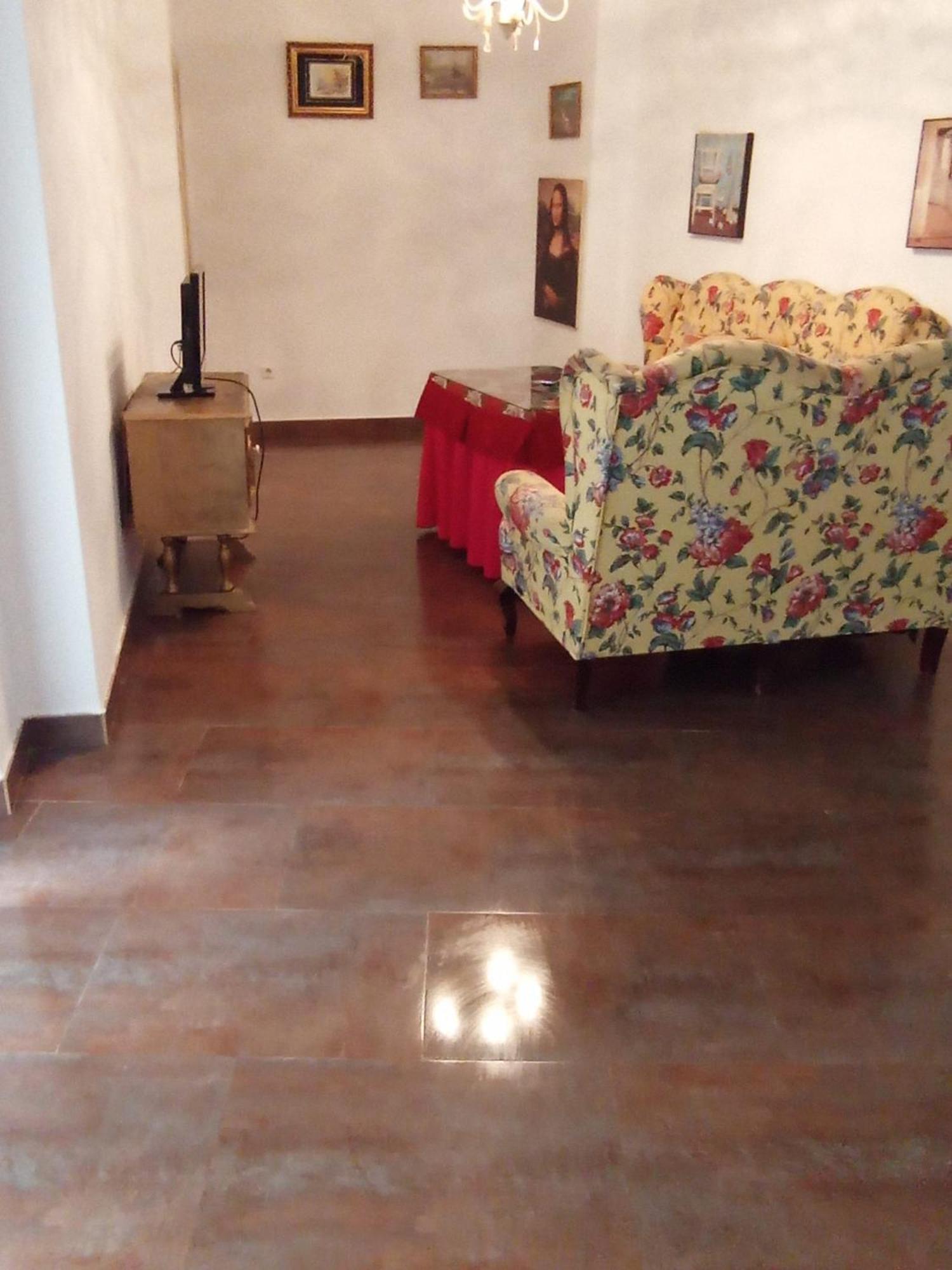 Apartamento En Pleno Centro De Marchena 3 Dormitorios 3 Banos Privados Exterior foto