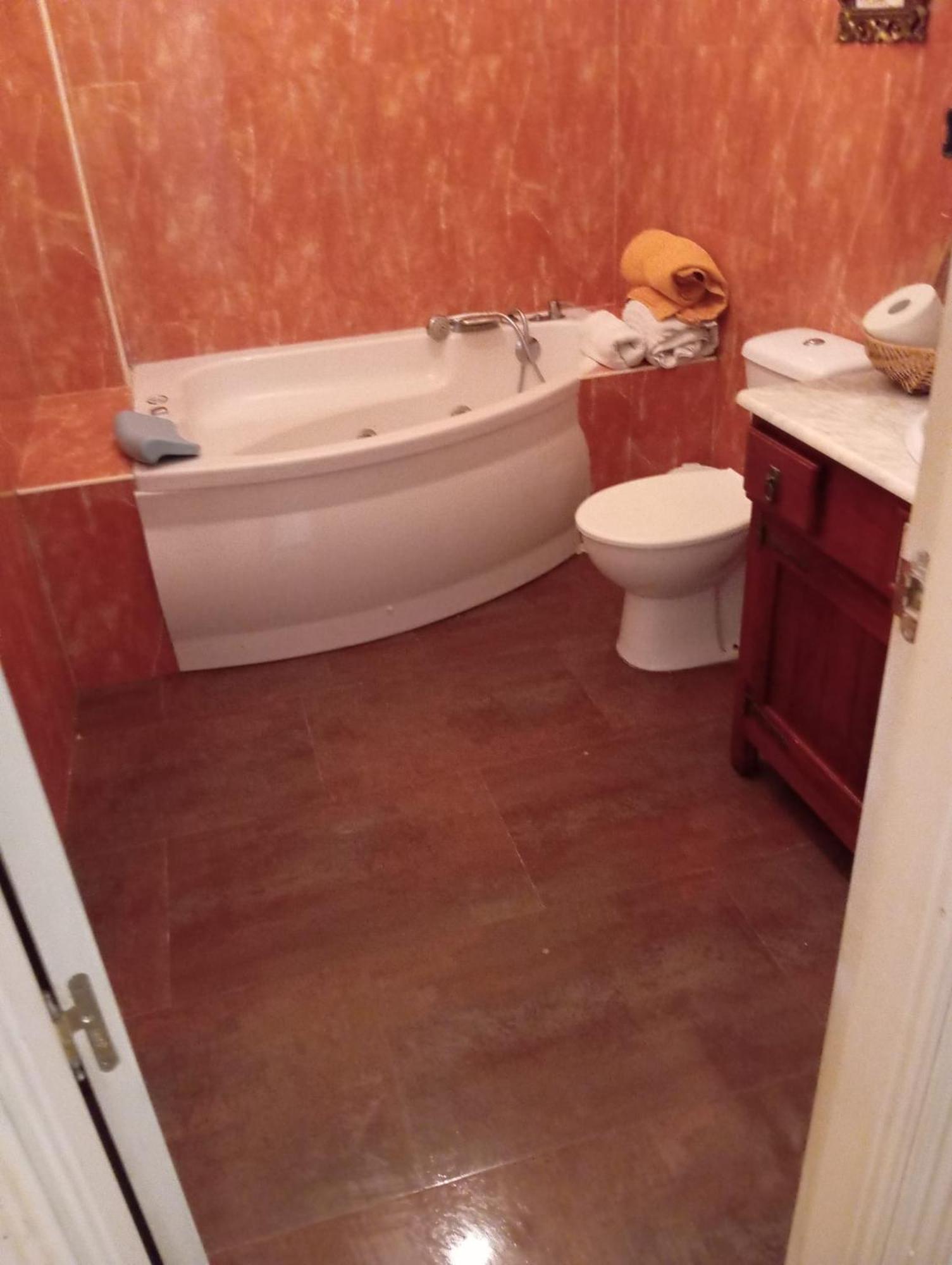 Apartamento En Pleno Centro De Marchena 3 Dormitorios 3 Banos Privados Exterior foto