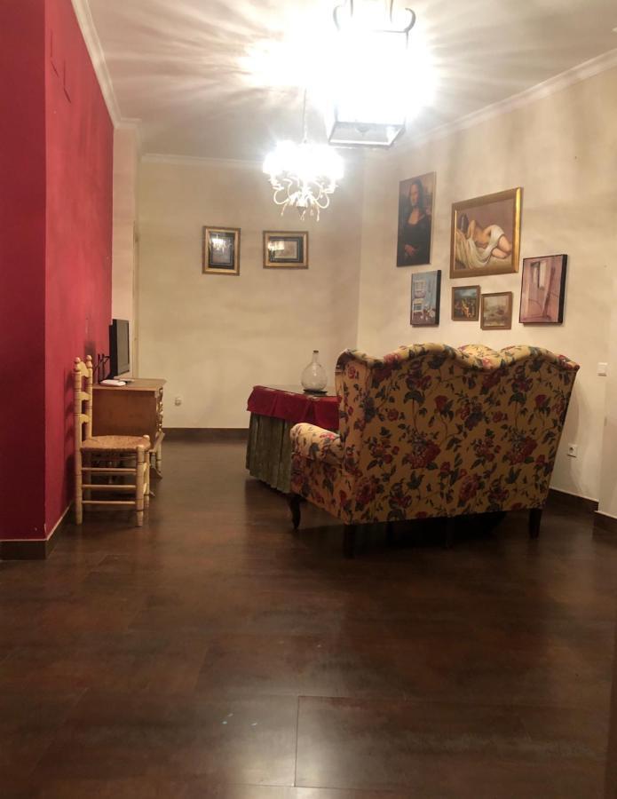 Apartamento En Pleno Centro De Marchena 3 Dormitorios 3 Banos Privados Exterior foto