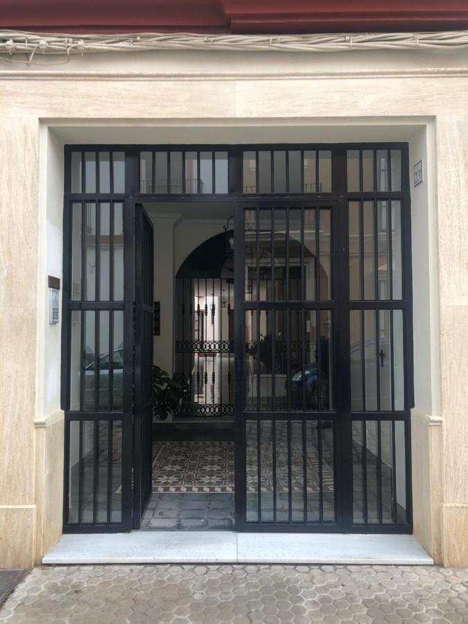 Apartamento En Pleno Centro De Marchena 3 Dormitorios 3 Banos Privados Exterior foto